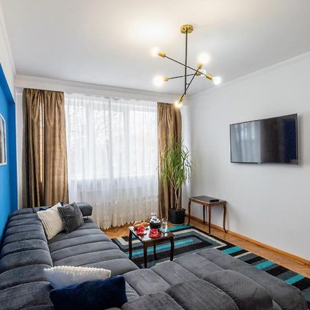Modern & Stylish Apartment Excellent Location Superhost Constanta Luaran gambar