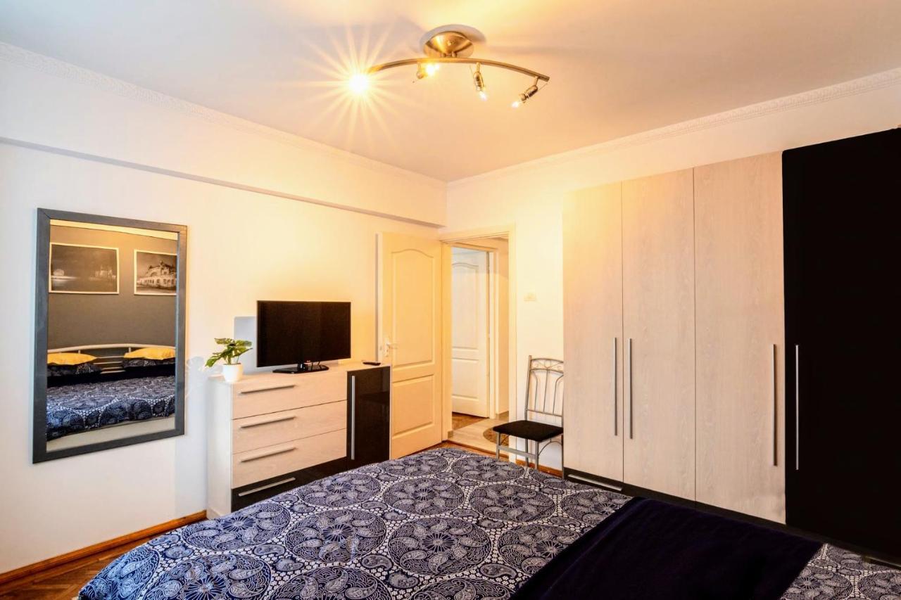 Modern & Stylish Apartment Excellent Location Superhost Constanta Luaran gambar
