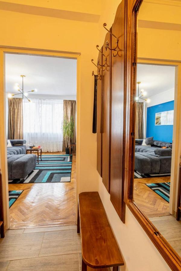 Modern & Stylish Apartment Excellent Location Superhost Constanta Luaran gambar