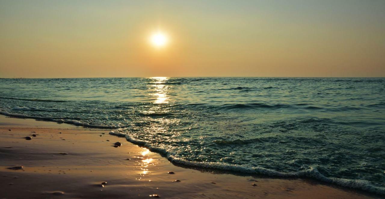 Central 1Br Apt Walk To Beach & Old Town Sol Constanta Luaran gambar